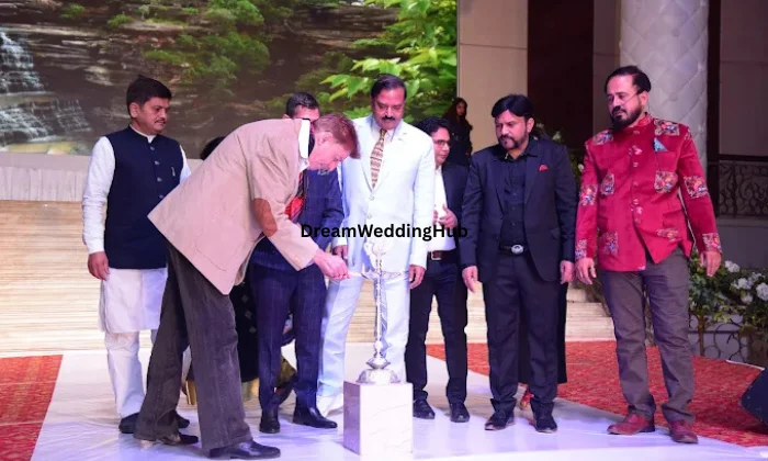 Golden Friends Event